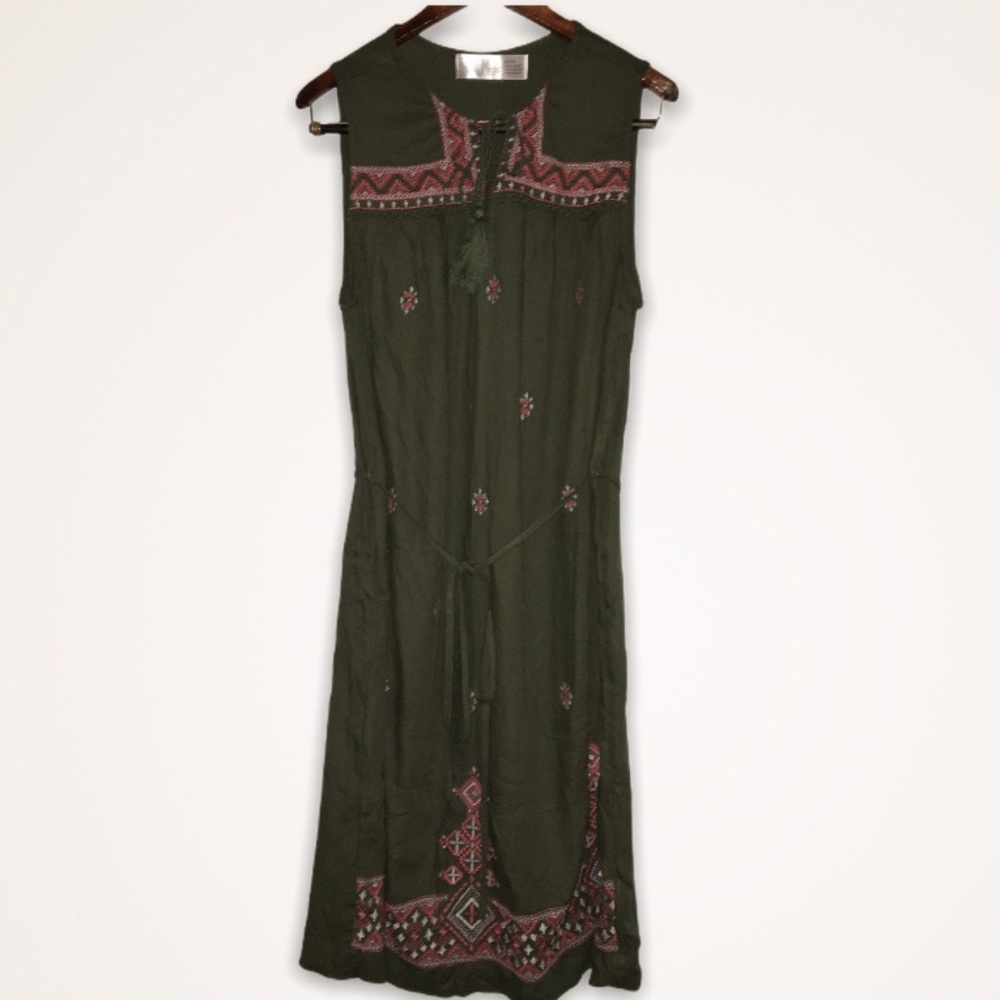 Time & Tru Olive Sleeveless Shift Dress size Small